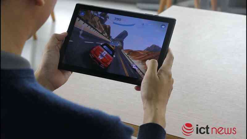 Đánh giá bộ đôi máy tính bảng giá rẻ m 8.2 và Tab 10A