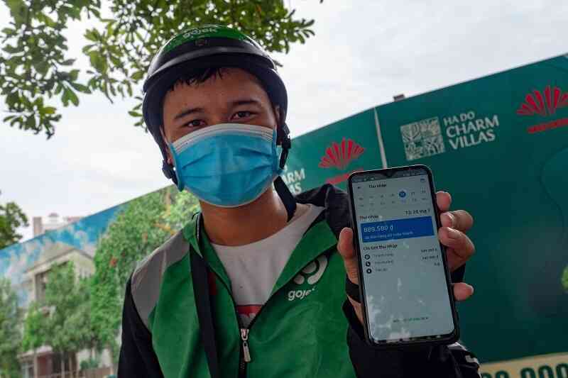 Tài xế công nghệ nuôi cả nhà trong đại dịch