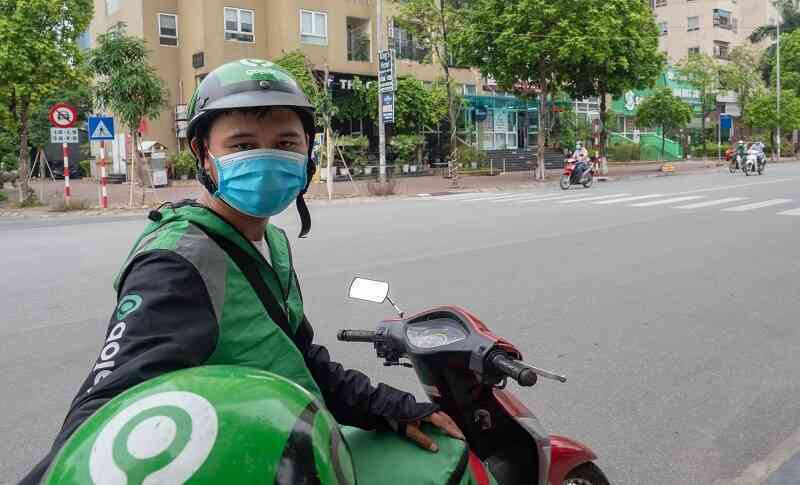 Tài xế công nghệ nuôi cả nhà trong đại dịch