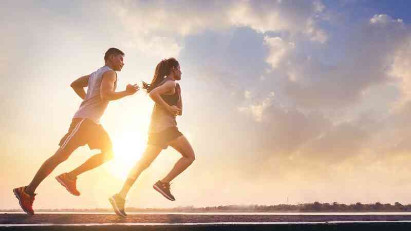 Người trẻ hướng đến cuộc sống lành mạnh trong bình thường mới