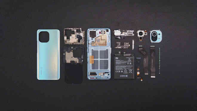 Xiaomi tự mình mổ bụng Mi 11, chứng minh chiếc máy này cực kỳ dễ sửa chữa - Ảnh 12. Xiaomi tự mình mổ bụng Mi 11, chứng minh chiếc máy này cực kỳ dễ sửa chữa - Ảnh 12.