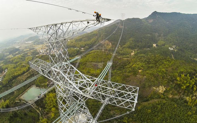Các dòng điện trên thế giới có thể kết nối với nhau được không? - Ảnh 2. Các dòng điện trên thế giới có thể kết nối với nhau được không? - Ảnh 2.