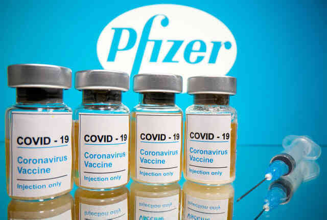 Gần 1 nửa dân số Israel tiêm vắc-xin Pfizer-BioNTech: Ngăn ngừa tử vong do COVID-19 hiệu quả tới 99% - Ảnh 3. Gần 1 nửa dân số Israel tiêm vắc-xin Pfizer-BioNTech: Ngăn ngừa tử vong do COVID-19 hiệu quả tới 99% - Ảnh 3.