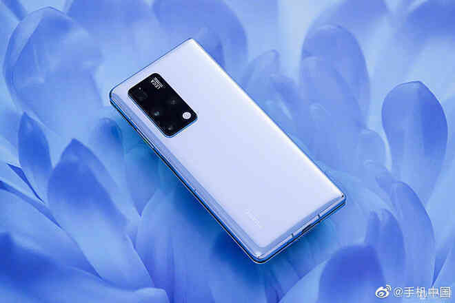 Cận cảnh Huawei Mate X2: Đối thủ xứng tầm của Galaxy Z Fold2 - Ảnh 1. Cận cảnh Huawei Mate X2: Đối thủ xứng tầm của Galaxy Z Fold2 - Ảnh 1.