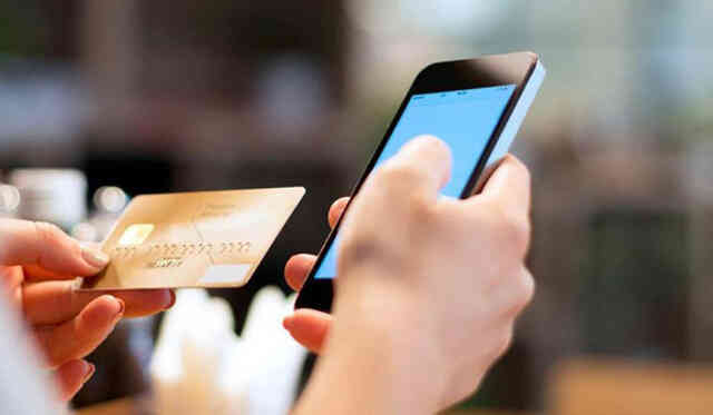 “Go online” - Xu hướng cho doanh nghiệp bứt phá trong năm “bình thường mới” - Ảnh 2. “Go online” - Xu hướng cho doanh nghiệp bứt phá trong năm “bình thường mới” - Ảnh 2.