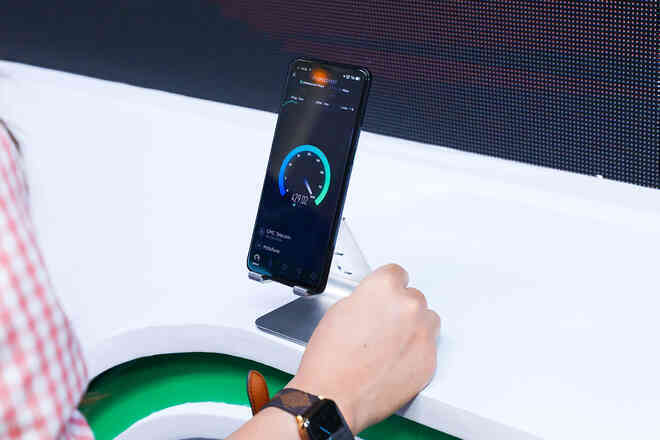 OPPO Reno5 5G chính thức ra mắt tại Việt Nam với giá 11.9 triệu đồng - Ảnh 8. OPPO Reno5 5G chính thức ra mắt tại Việt Nam với giá 11.9 triệu đồng - Ảnh 8.