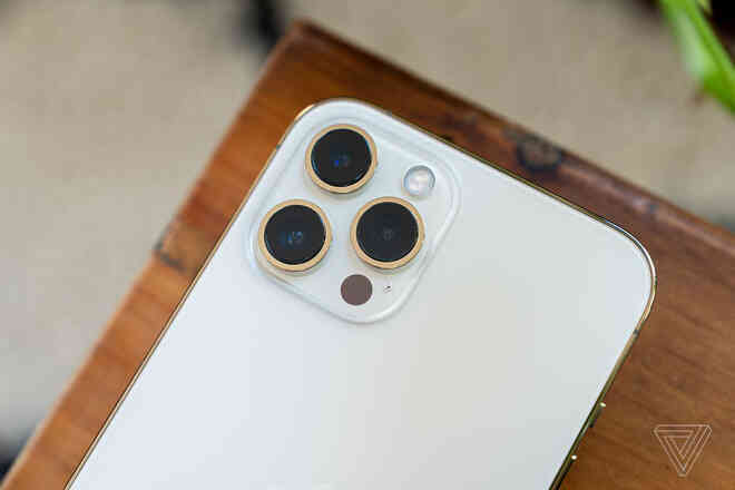 iPhone 13 sẽ được nâng cấp camera góc siêu rộng, chụp thiếu sáng tốt hơn - Ảnh 2.