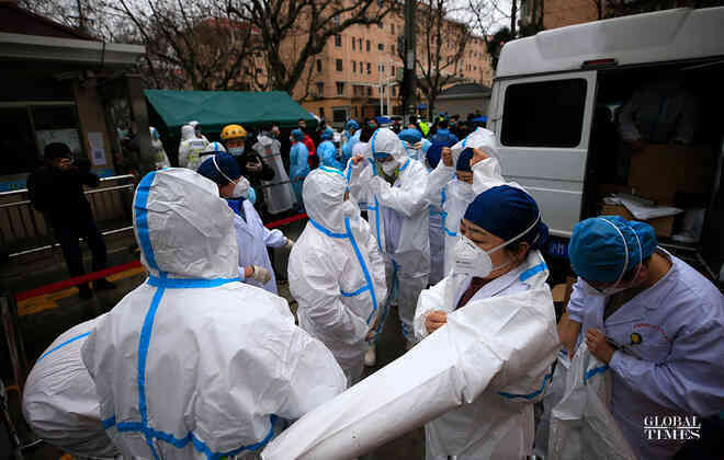 Khó hơn phá án mạng: Cuộc đại chiến truy vết F0 của Covid-19 giữa lòng Thượng Hải, với những con người chẳng được ai ghi nhận - Ảnh 4. Khó hơn phá án mạng: Cuộc đại chiến truy vết F0 của Covid-19 giữa lòng Thượng Hải, với những con người chẳng được ai ghi nhận - Ảnh 4.