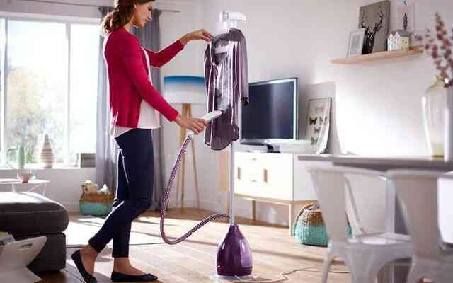 Bàn ủi hơi nước đứng là lựa chọn tốt và thông minh - Ảnh 2.