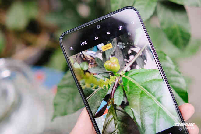 Trên tay Redmi Note 10 và Redmi Note 10 Pro chính hãng: Đã có màn hình AMOLED 120Hz, Snapdragon 678/732G, giá từ 4.7 triệu - Ảnh 8. Trên tay Redmi Note 10 và Redmi Note 10 Pro chính hãng: Đã có màn hình AMOLED 120Hz, Snapdragon 678/732G, giá từ 4.7 triệu - Ảnh 8.