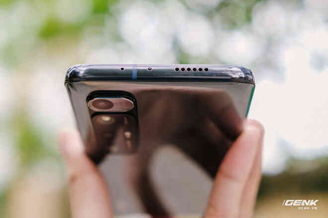 Trên tay Xiaomi Mi 10S: Thiết kế giống Mi 10 Ultra nhưng nội thất giống Redmi K40, giá 12.8 triệu đồng - Ảnh 11. Trên tay Xiaomi Mi 10S: Thiết kế giống Mi 10 Ultra nhưng nội thất giống Redmi K40, giá 12.8 triệu đồng - Ảnh 11.