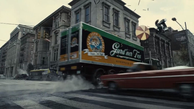 Những easter egg thú vị trong Justice League: Zack Snyder cũng góp mặt sương sương, có cả chi tiết liên quan đến Marvel - Ảnh 2. Những easter egg thú vị trong Justice League: Zack Snyder cũng góp mặt sương sương, có cả chi tiết liên quan đến Marvel - Ảnh 2.