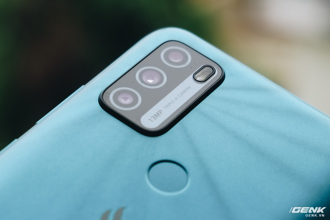 Trên tay Vsmart Star 5: Smartphone duy nhất trong tầm giá có eSIM kèm gói 4G miễn phí - Ảnh 7. Trên tay Vsmart Star 5: Smartphone duy nhất trong tầm giá có eSIM kèm gói 4G miễn phí - Ảnh 7.