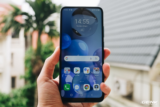 Trên tay Vsmart Star 5: Smartphone duy nhất trong tầm giá có eSIM kèm gói 4G miễn phí - Ảnh 8. Trên tay Vsmart Star 5: Smartphone duy nhất trong tầm giá có eSIM kèm gói 4G miễn phí - Ảnh 8.