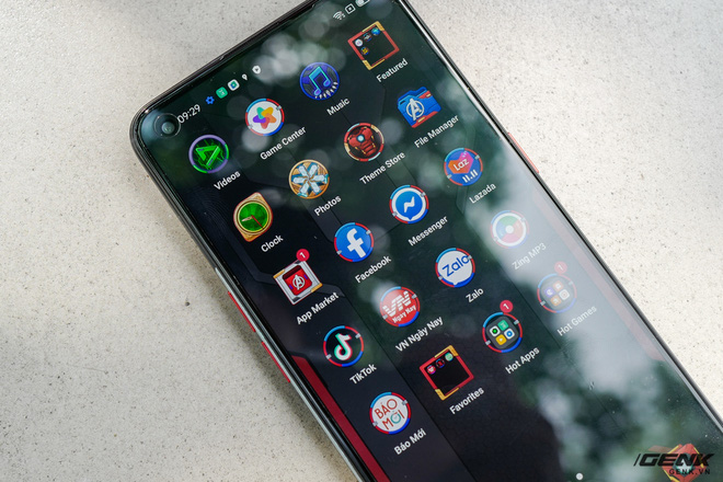 Trên tay OPPO Reno5 phiên bản Marvel Edition đặc biệt: Giá 9.7 triệu, bán giới hạn chỉ 2000 chiếc - Ảnh 13. Trên tay OPPO Reno5 phiên bản Marvel Edition đặc biệt: Giá 9.7 triệu, bán giới hạn chỉ 2000 chiếc - Ảnh 13.