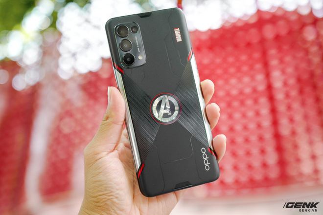Trên tay OPPO Reno5 phiên bản Marvel Edition đặc biệt: Giá 9.7 triệu, bán giới hạn chỉ 2000 chiếc - Ảnh 6. Trên tay OPPO Reno5 phiên bản Marvel Edition đặc biệt: Giá 9.7 triệu, bán giới hạn chỉ 2000 chiếc - Ảnh 6.