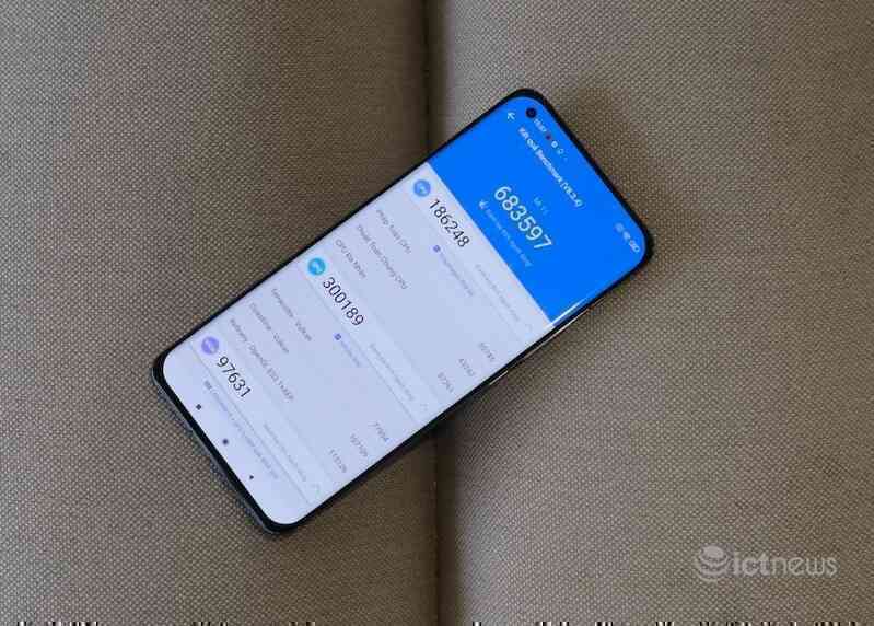 Xiaomi Mi 11 có điểm hiệu năng cao nhờ Snapdragon 888