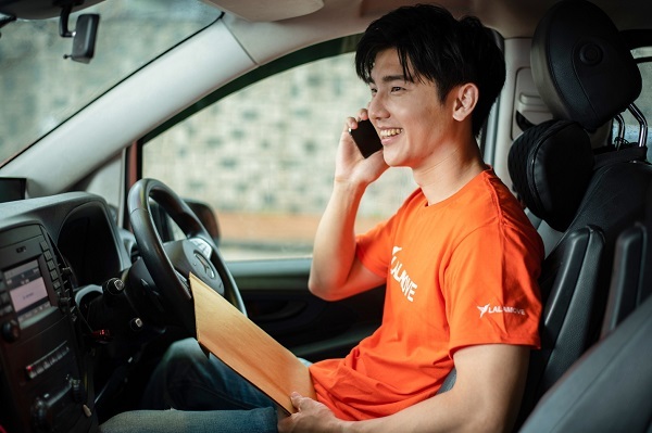 Ứng dụng Lalamove giao hàng siêu tốc dành cho doanh nghiệp vừa và nhỏ