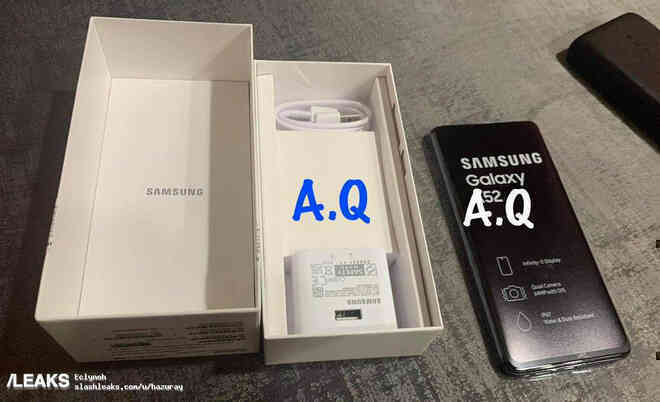 Galaxy A52 lộ ảnh thực tế: Mặt lưng nhám, camera lồi, phụ kiện đầy đủ - Ảnh 2. Galaxy A52 lộ ảnh thực tế: Mặt lưng nhám, camera lồi, phụ kiện đầy đủ - Ảnh 2.