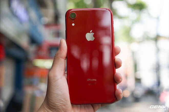 Những smartphone đáng mua nhất để dành tặng phái nữ nhân dịp 8/3 - Ảnh 6. Những smartphone đáng mua nhất để dành tặng phái nữ nhân dịp 8/3 - Ảnh 6.