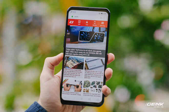 Trên tay máy chơi game Lenovo Legion Phone Duel 2 tại VN: Thiết kế độc lạ, camera selfie thò thụt, có 2 quạt tản nhiệt, 2 cổng sạc, giá chỉ từ 13.8 triệu đồng - Ảnh 16. Trên tay máy chơi game Lenovo Legion Phone Duel 2 tại VN: Thiết kế độc lạ, camera selfie thò thụt, có 2 quạt tản nhiệt, 2 cổng sạc, giá chỉ từ 13.8 triệu đồng - Ảnh 16.