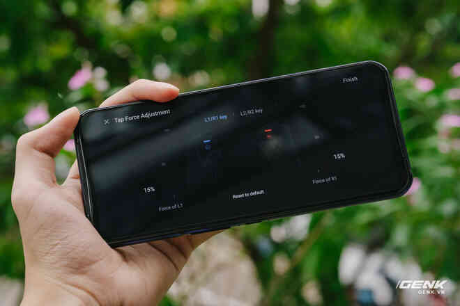 Trên tay máy chơi game Lenovo Legion Phone Duel 2 tại VN: Thiết kế độc lạ, camera selfie thò thụt, có 2 quạt tản nhiệt, 2 cổng sạc, giá chỉ từ 13.8 triệu đồng - Ảnh 22. Trên tay máy chơi game Lenovo Legion Phone Duel 2 tại VN: Thiết kế độc lạ, camera selfie thò thụt, có 2 quạt tản nhiệt, 2 cổng sạc, giá chỉ từ 13.8 triệu đồng - Ảnh 22.
