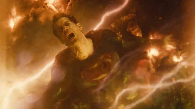 Dù là siêu anh hùng cứu thế giới, Superman vẫn chỉ là chàng phóng viên nghèo rớt mồng tơi - Ảnh 2. Dù là siêu anh hùng cứu thế giới, Superman vẫn chỉ là chàng phóng viên nghèo rớt mồng tơi - Ảnh 2.