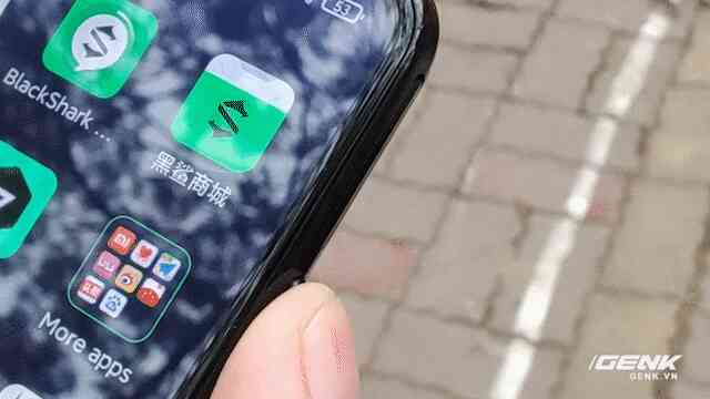 Trên tay Black Shark 4 tại VN: Giá dưới 10 triệu nhưng cấu hình khoẻ, nhiều tính năng chơi game độc quyền, có sạc siêu nhanh 120W - Ảnh 15. Trên tay Black Shark 4 tại VN: Giá dưới 10 triệu nhưng cấu hình khoẻ, nhiều tính năng chơi game độc quyền, có sạc siêu nhanh 120W - Ảnh 15.
