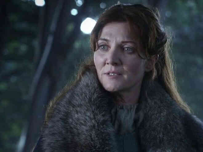 10 năm nhìn lại: Tập đầu tiên của Game of Thrones từng bị chủ tịch HBO chê đến mức phải làm lại, thay đổi hoàn toàn kịch bản lẫn diễn viên - Ảnh 3. 10 năm nhìn lại: Tập đầu tiên của Game of Thrones từng bị chủ tịch HBO chê đến mức phải làm lại, thay đổi hoàn toàn kịch bản lẫn diễn viên - Ảnh 3.