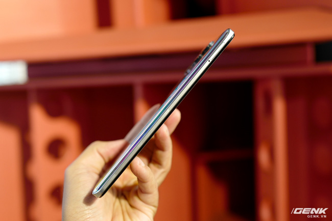 Trên tay realme 8 và 8 Pro: Thiết kế trẻ trung, camera 108MP có chế độ Tilt-Shift, hiệu năng đủ dùng, lên kệ ngày 27/4 - Ảnh 14. Trên tay realme 8 và 8 Pro: Thiết kế trẻ trung, camera 108MP có chế độ Tilt-Shift, hiệu năng đủ dùng, lên kệ ngày 27/4 - Ảnh 14.