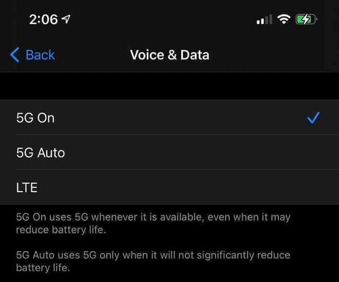 5 lý do bạn nên nâng cấp lên iOS 14.5 ngay lập tức: Hỗ trợ 5G tại VN, mở khoá iPhone khi đeo khẩu trang...