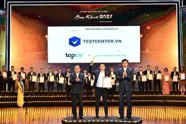 Nền tảng công nghệ tuyển dụng TopCV nhận cú đúp giải thưởng Sao Khuê 2021