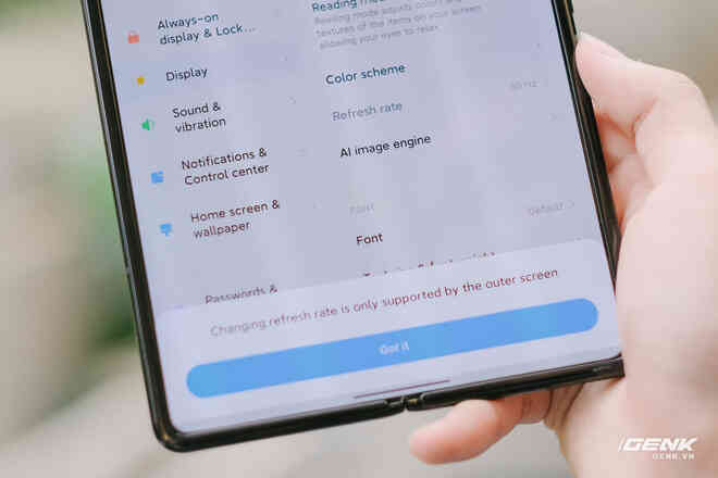 Trên tay Xiaomi Mi MIX Fold tại VN: Smartphone màn hình gập đầu tiên của Xiaomi có gì hấp dẫn? - Ảnh 11. Trên tay Xiaomi Mi MIX Fold tại VN: Smartphone màn hình gập đầu tiên của Xiaomi có gì hấp dẫn? - Ảnh 11.