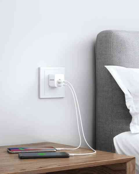 Cáp Anker Powerline III và bộ sạc Anker PowerPort: Cặp đôi hoàn hảo không thể thiếu cho smartphone