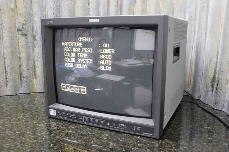 Lý do TV CRT không còn phổ biến ảnh 2 Ly do TV CRT khong con pho bien anh 2