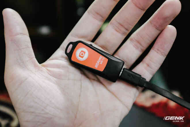 Thử khả năng kháng nước của Galaxy A72 với buổi chụp hình trong bể cá cảnh - Ảnh 4. Thử khả năng kháng nước của Galaxy A72 với buổi chụp hình trong bể cá cảnh - Ảnh 4.