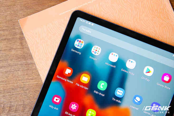 Trên tay Galaxy Tab S7 phiên bản Xanh Navy: thiết kế sang trọng, màu đẹp, cấu hình khủng, giá bán không đổi - Ảnh 14. Trên tay Galaxy Tab S7 phiên bản Xanh Navy: thiết kế sang trọng, màu đẹp, cấu hình khủng, giá bán không đổi - Ảnh 14.