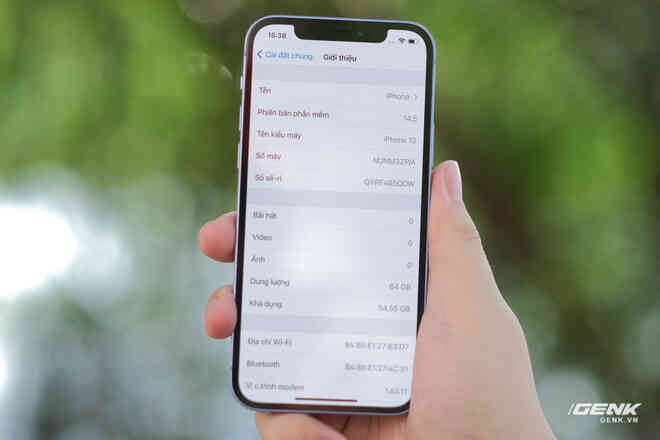 Trên tay iPhone 12 màu tím mộng mơ mới, giá chính hãng 22 triệu đồng, lên kệ trong tháng 6 - Ảnh 6.
