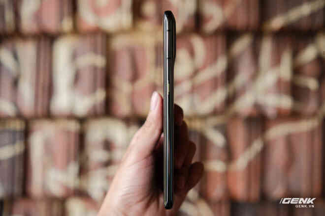 Khui hộp OPPO Find X3 Pro chính hãng: Smartphone có camera kính hiển vi đầu tiên trên thế giới, giá 27 triệu tặng kèm quà 6 triệu - Ảnh 7. Khui hộp OPPO Find X3 Pro chính hãng: Smartphone có camera kính hiển vi đầu tiên trên thế giới, giá 27 triệu tặng kèm quà 6 triệu - Ảnh 7.