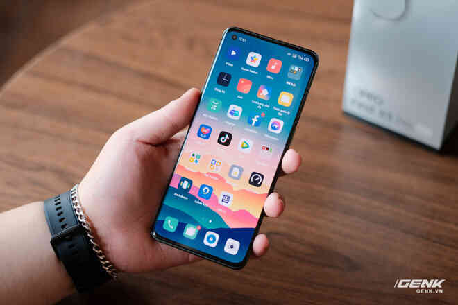 Khui hộp OPPO Find X3 Pro chính hãng: Smartphone có camera kính hiển vi đầu tiên trên thế giới, giá 27 triệu tặng kèm quà 6 triệu - Ảnh 11. Khui hộp OPPO Find X3 Pro chính hãng: Smartphone có camera kính hiển vi đầu tiên trên thế giới, giá 27 triệu tặng kèm quà 6 triệu - Ảnh 11.