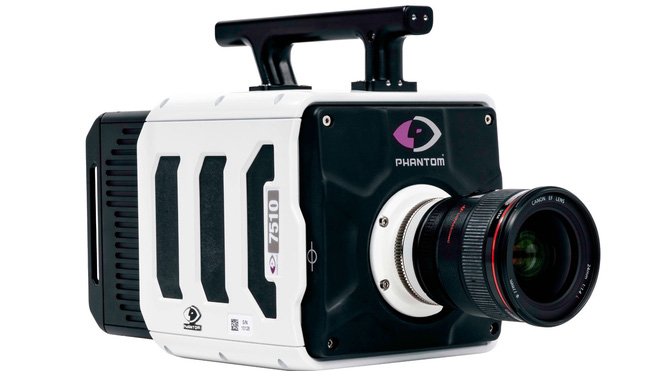 Đây là kính cường lực vỡ khi quay ở tốc độ 82.000 fps, còn nâng lên 800.000 fps sẽ như thế nào? Xem để biết nhé