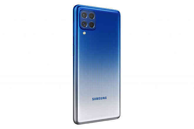 Samsung ra mắt smartphone có pin khủng 7000mAh tại VN, giá 9.99 triệu - Ảnh 4. Samsung ra mắt smartphone có pin khủng 7000mAh tại VN, giá 9.99 triệu - Ảnh 4.