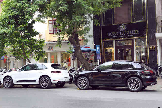 Khuấy đảo mùa hè với TOP 4 đồng hồ thể thao nam cực chất tại Boss Luxury - Ảnh 5. Khuấy đảo mùa hè với TOP 4 đồng hồ thể thao nam cực chất tại Boss Luxury - Ảnh 5.