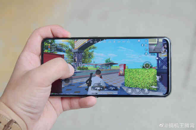 Realme GT Neo Flash Edition ra mắt: Dimensity 1200 5G, màn hình AMOLED 120Hz, sạc nhanh 65W, giá 8 triệu đồng - Ảnh 6. Realme GT Neo Flash Edition ra mắt: Dimensity 1200 5G, màn hình AMOLED 120Hz, sạc nhanh 65W, giá 8 triệu đồng - Ảnh 6.