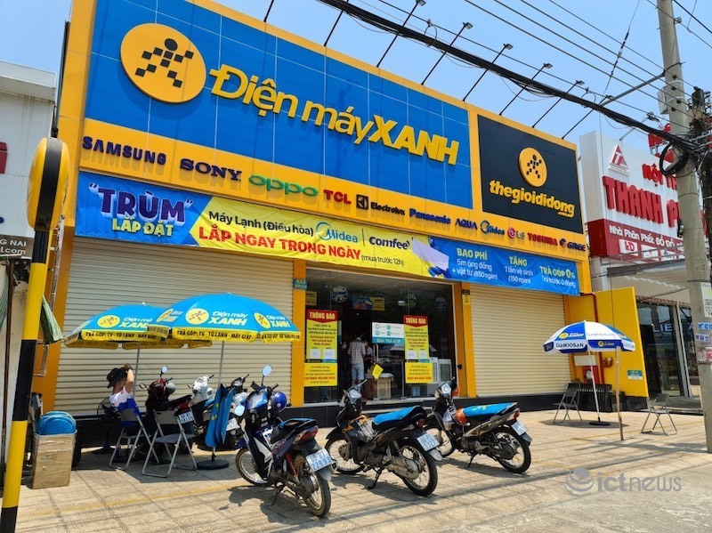 TP.HCM đóng siêu thị điện máy, cửa hàng nhỏ hoạt động bình thường