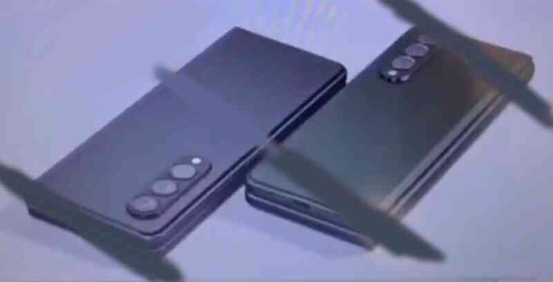 Galaxy Z Fold3 và Z Flip3 lộ diện: Thiết kế mới, tích hợp camera ẩn dưới màn hình, hỗ trợ bút S Pen, ra mắt vào mùa hè - Ảnh 2. Galaxy Z Fold3 và Z Flip3 lộ diện: Thiết kế mới, tích hợp camera ẩn dưới màn hình, hỗ trợ bút S Pen, ra mắt vào mùa hè - Ảnh 2.