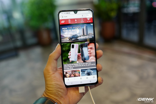 Cận cảnh Vivo V21 5G vừa ra mắt tại Việt Nam: Camera selfie 44MP chống rung OIS, có hai đèn flash trước để selfie đẹp hơn, mỏng chỉ 7,29mm, giá 9,99 triệu đồng - Ảnh 9. Cận cảnh Vivo V21 5G vừa ra mắt tại Việt Nam: Camera selfie 44MP chống rung OIS, có hai đèn flash trước để selfie đẹp hơn, mỏng chỉ 7,29mm, giá 9,99 triệu đồng - Ảnh 9.