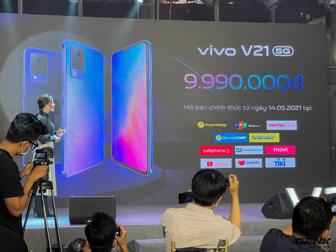 Cận cảnh Vivo V21 5G vừa ra mắt tại Việt Nam: Camera selfie 44MP chống rung OIS, có hai đèn flash trước để selfie đẹp hơn, mỏng chỉ 7,29mm, giá 9,99 triệu đồng - Ảnh 10. Cận cảnh Vivo V21 5G vừa ra mắt tại Việt Nam: Camera selfie 44MP chống rung OIS, có hai đèn flash trước để selfie đẹp hơn, mỏng chỉ 7,29mm, giá 9,99 triệu đồng - Ảnh 10.