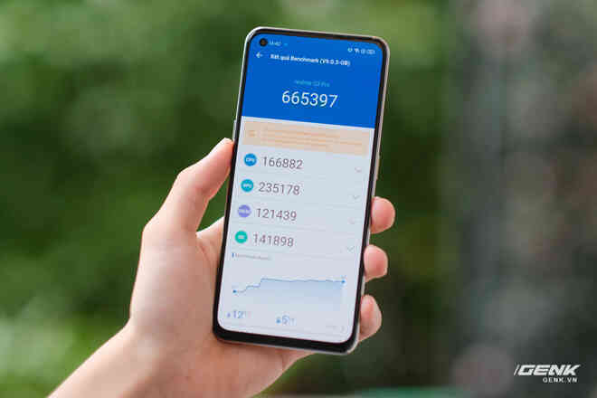 Trên tay Realme Q3 Pro: Màn hình AMOLED 120Hz, chip Dimensity 1100, camera 64MP, giá 6.2 triệu đồng - Ảnh 15. Trên tay Realme Q3 Pro: Màn hình AMOLED 120Hz, chip Dimensity 1100, camera 64MP, giá 6.2 triệu đồng - Ảnh 15.