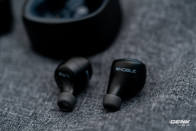Đánh giá Noble Falcon Pro: Tai nghe True Wireless đắt gấp đôi AirPods Pro mà không có chống ồn chủ động? - Ảnh 7. Đánh giá Noble Falcon Pro: Tai nghe True Wireless đắt gấp đôi AirPods Pro mà không có chống ồn chủ động? - Ảnh 7.
